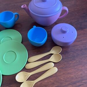 Green Toys Colorful Tea Set with Saucers and Spoons